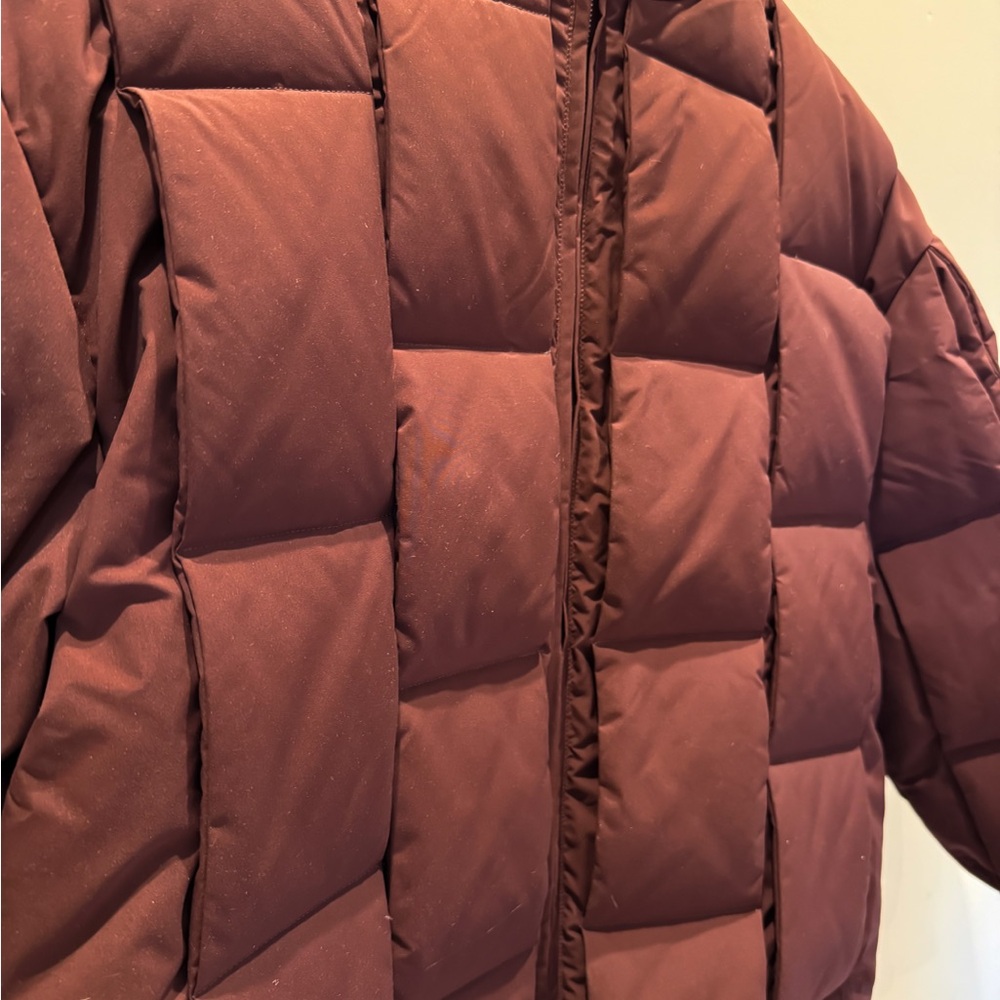 Milazzo Basketweave Quilted Puffer Jacket - Large - Maroon NWT (Retail $500) - Picture 3 of 6